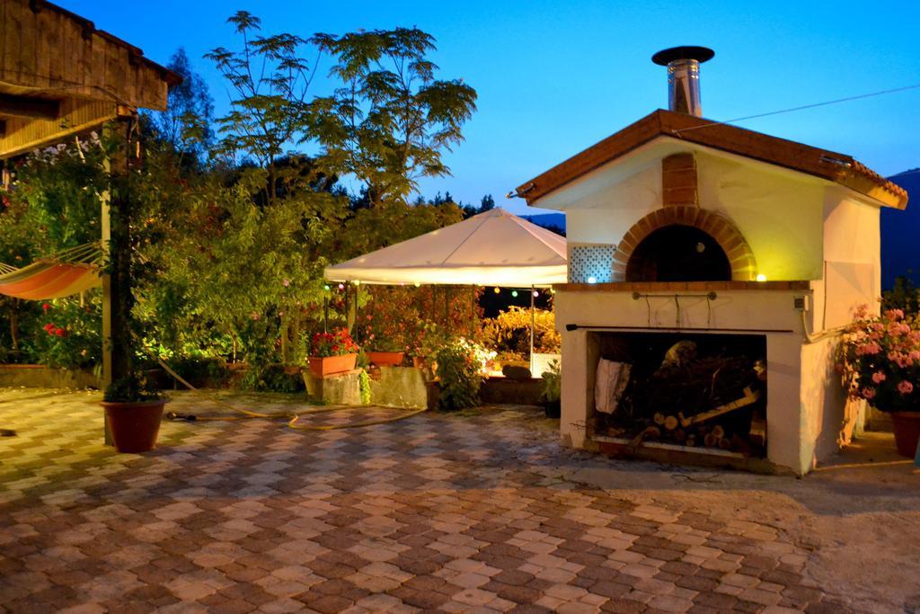 Benvenuti Nel Sud Bed & Breakfast Sessa Cilento Exterior photo